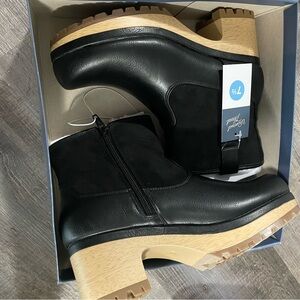 Black and Tan Heeled Boots